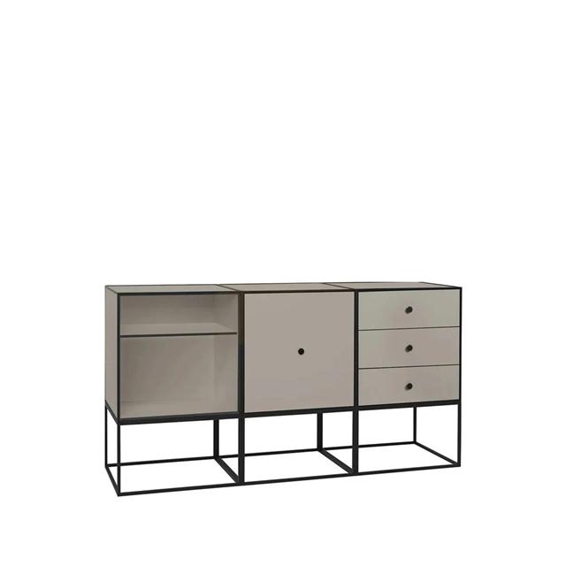 Sand Audo Frame Trio Kommode – Elegant design til dit hjem