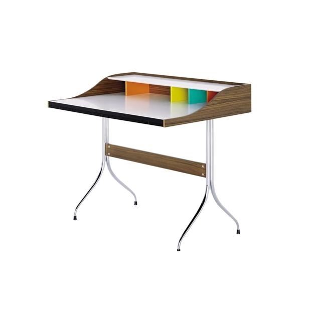 Vitra Home Skrivebord i Valnød og Krom - Elegant Design