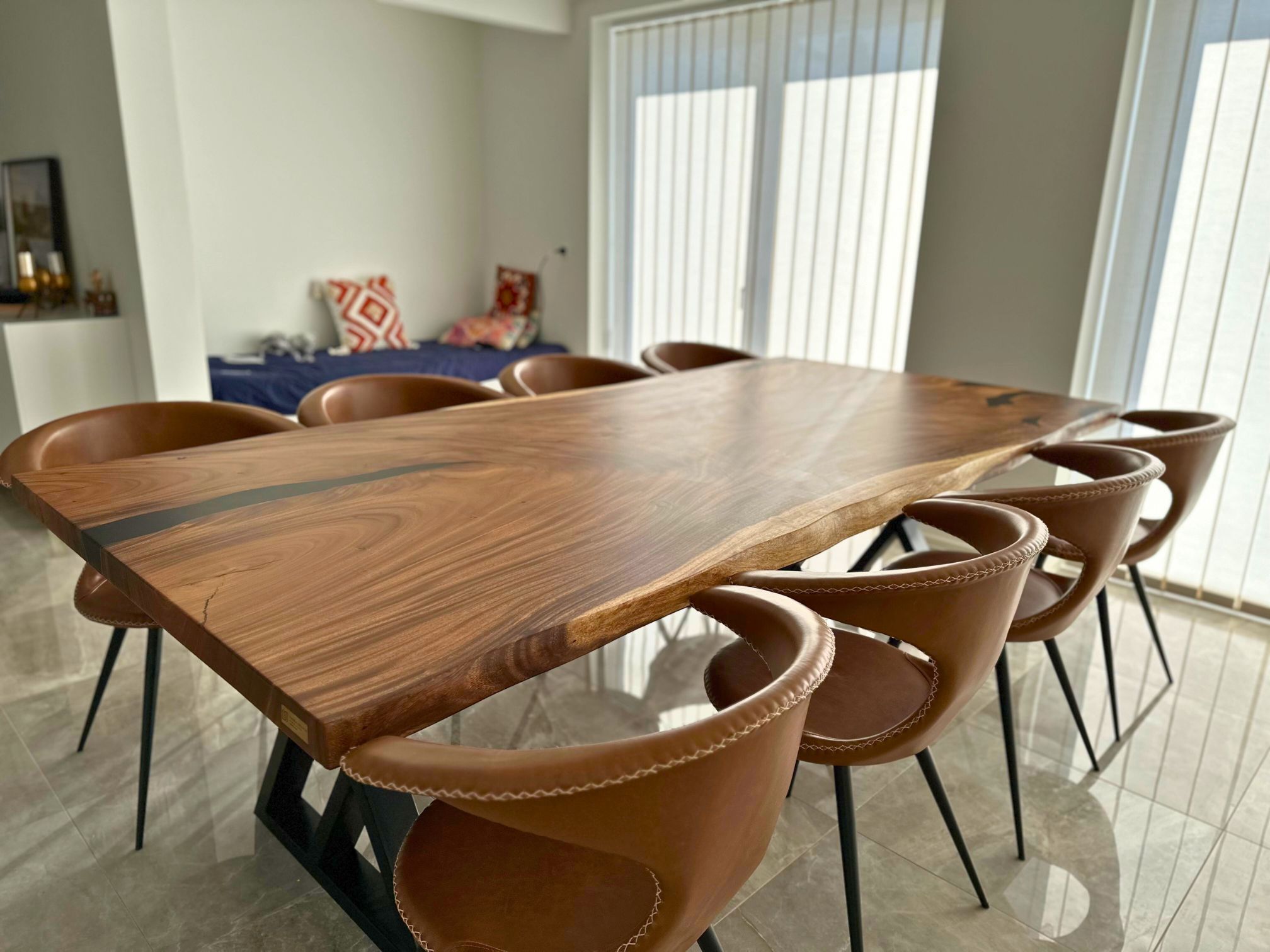 Moderne Plankebord med Epoxy - Unika Design til Dit Hjem
