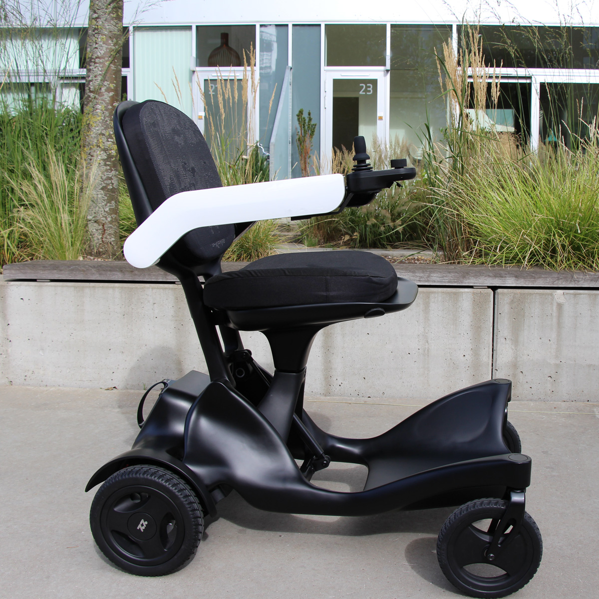 Zeno2 Sammenklappelig Letvægts Scooter – Smart Design!