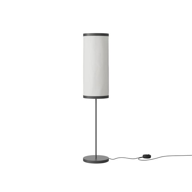 Sort Astep Isol Gulvlampe – Elegant Design med Lydabsorption