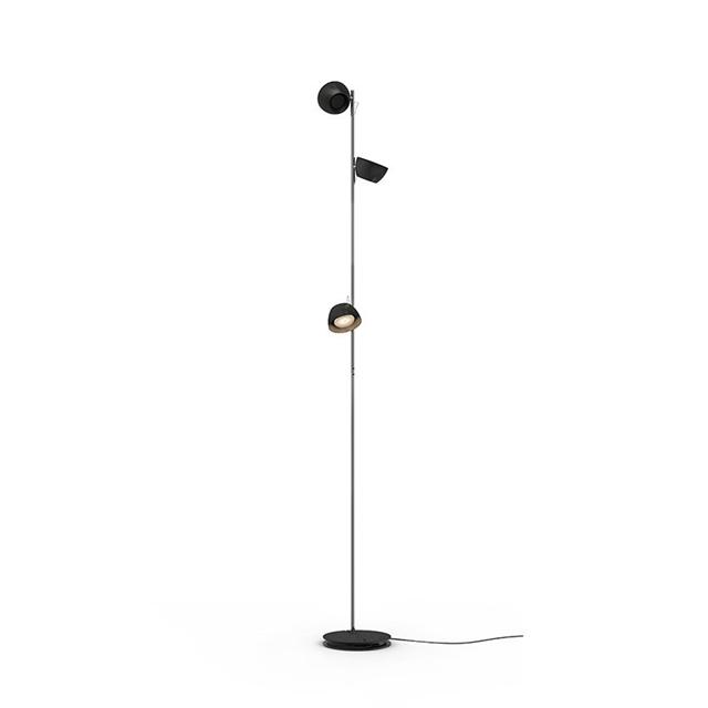 Sort Baltensweiler Irio Gulvlampe – Elegant og Funktionel
